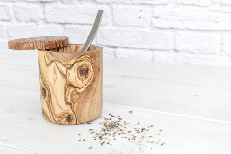 Kaffee- oder Teebehälter 2